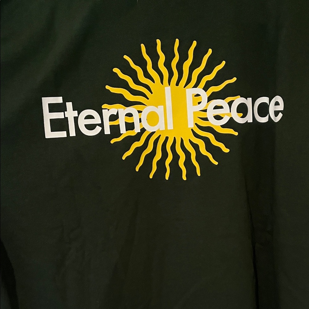 Museum of Peace & Quiet, NWT Green Tee “Eternal Peace “ Large - Picture 7 of 7